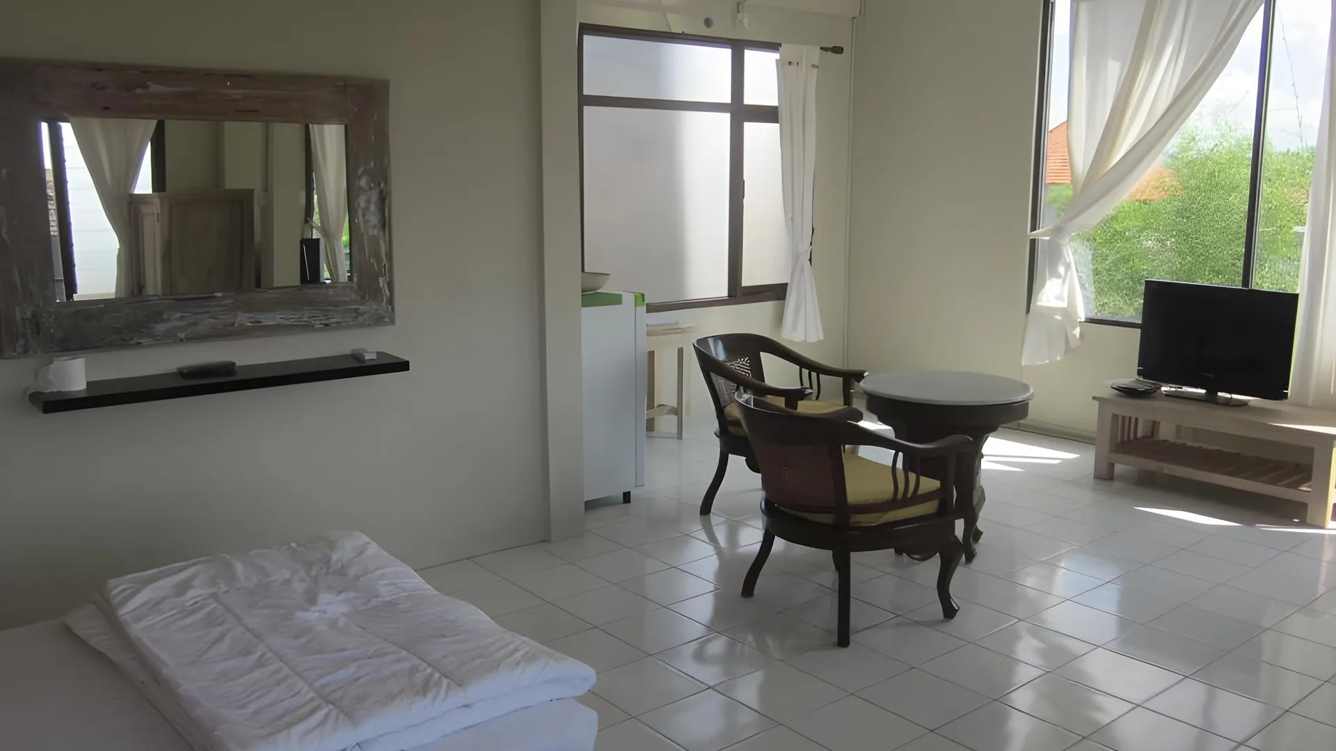 발리 와얀 맨션 1성급 호텔 스위트룸