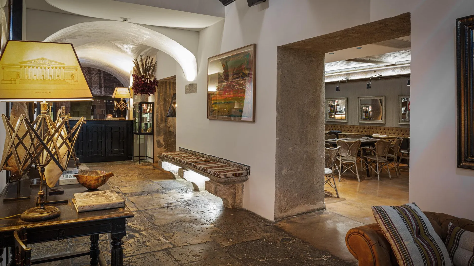 리스본 알마루사 바이사 치아도 4성급 호텔 레스토랑