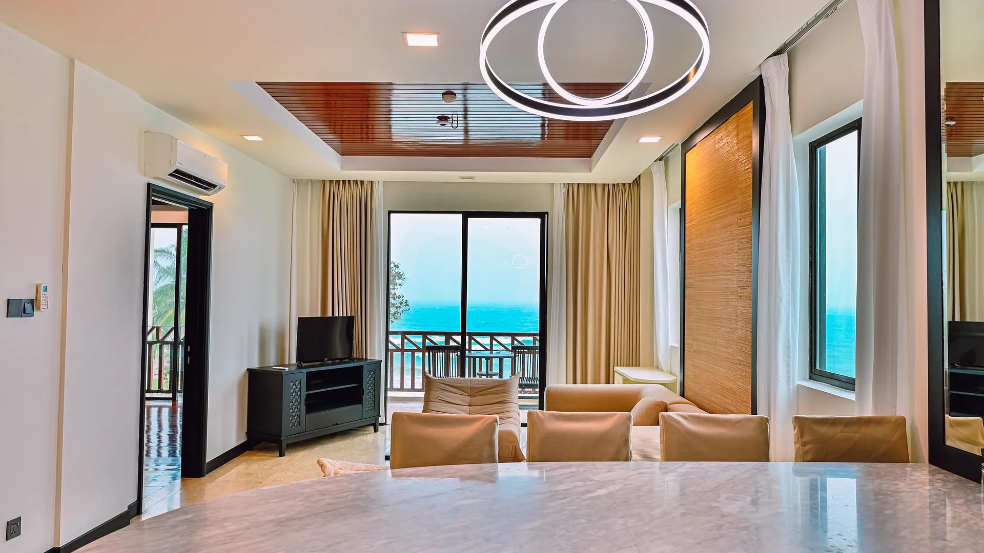 코타키나발루 사바 비치 빌라 앤 스위트 4성급 호텔 스위트룸