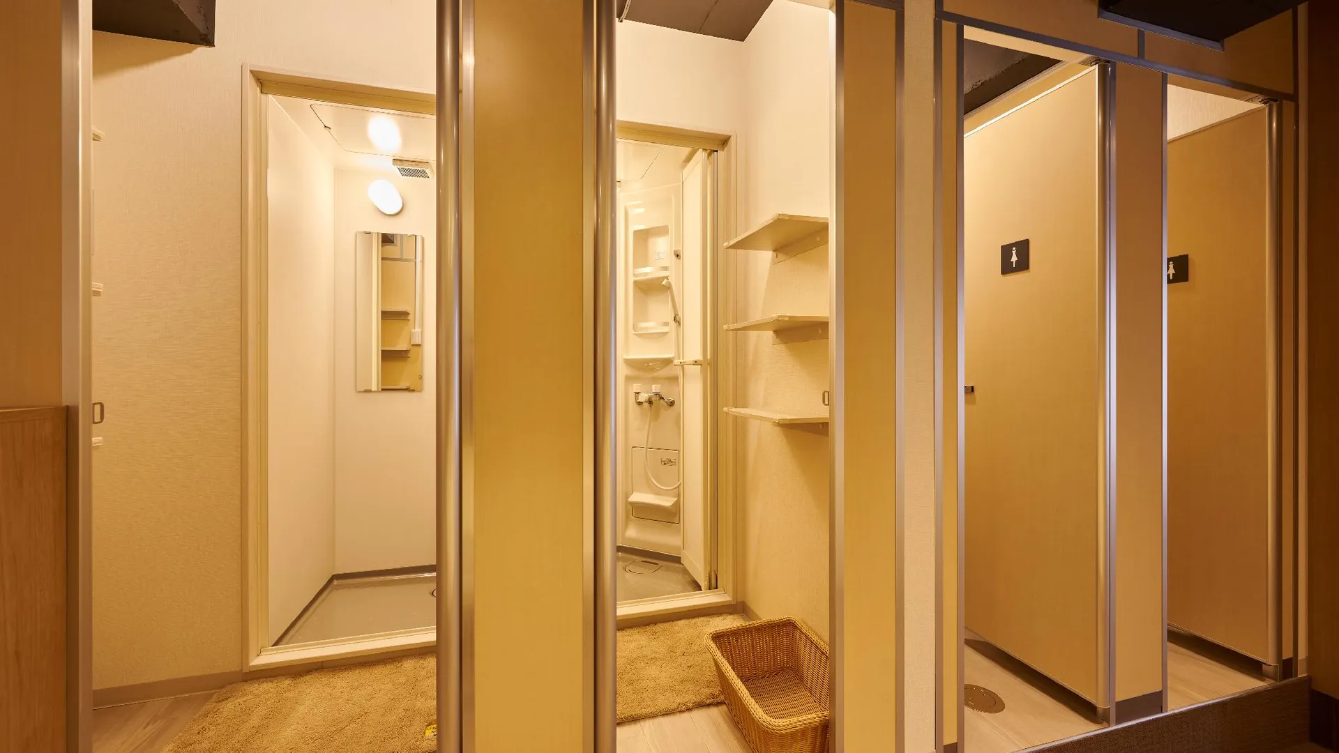 교토 컨티뉴 니조조 노스 5성급 호텔 전망