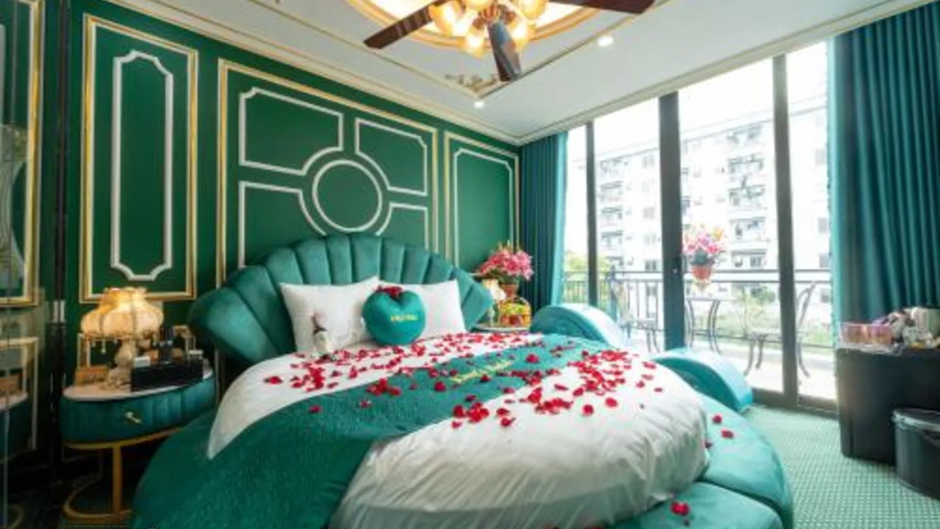 하노이 킹스 호텔 린담 2 3성급 호텔 스위트룸