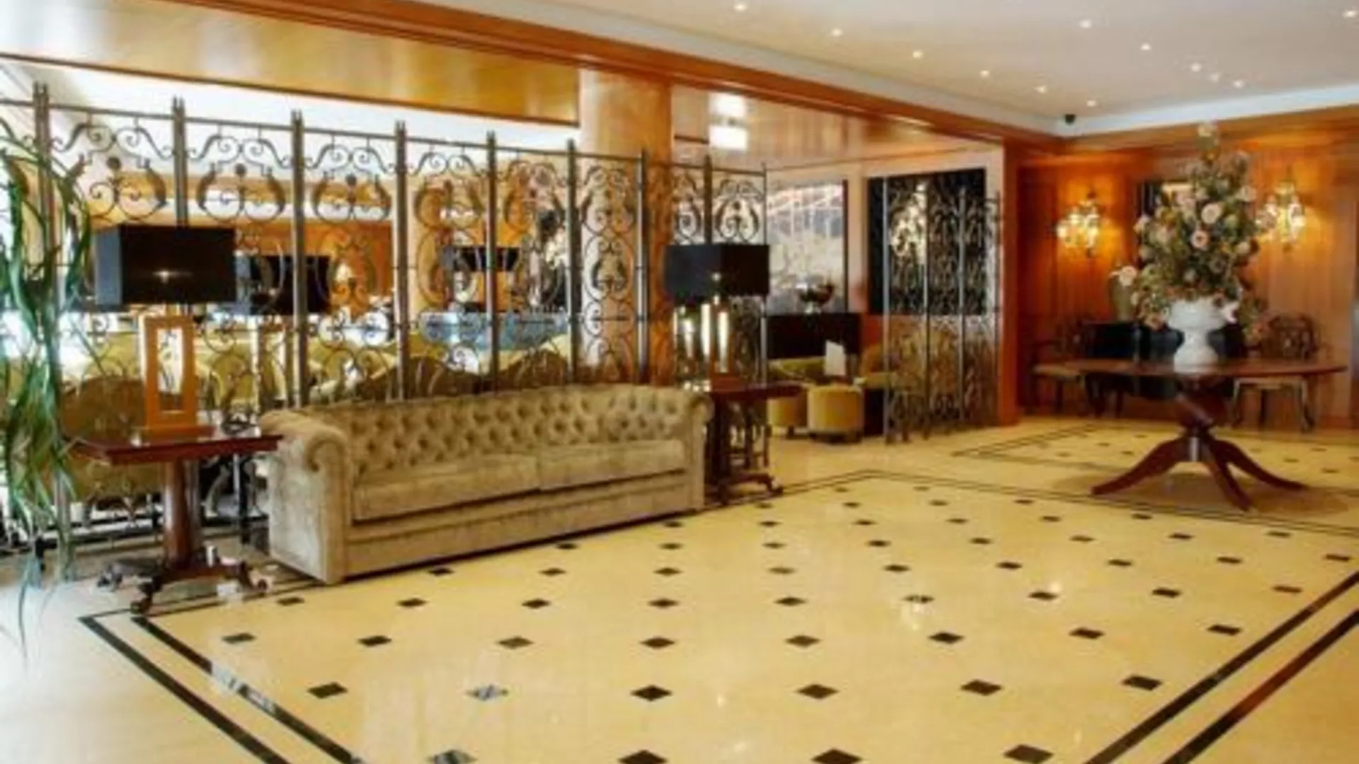 아베이루 Hotel Moliceiro 4성급 호텔 객실