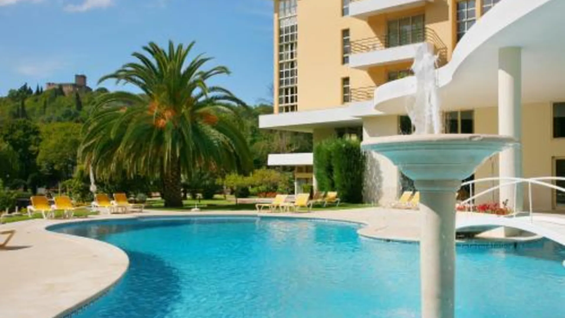 토마르 호텔 두스 템플라리우스 4성급 호텔 객실