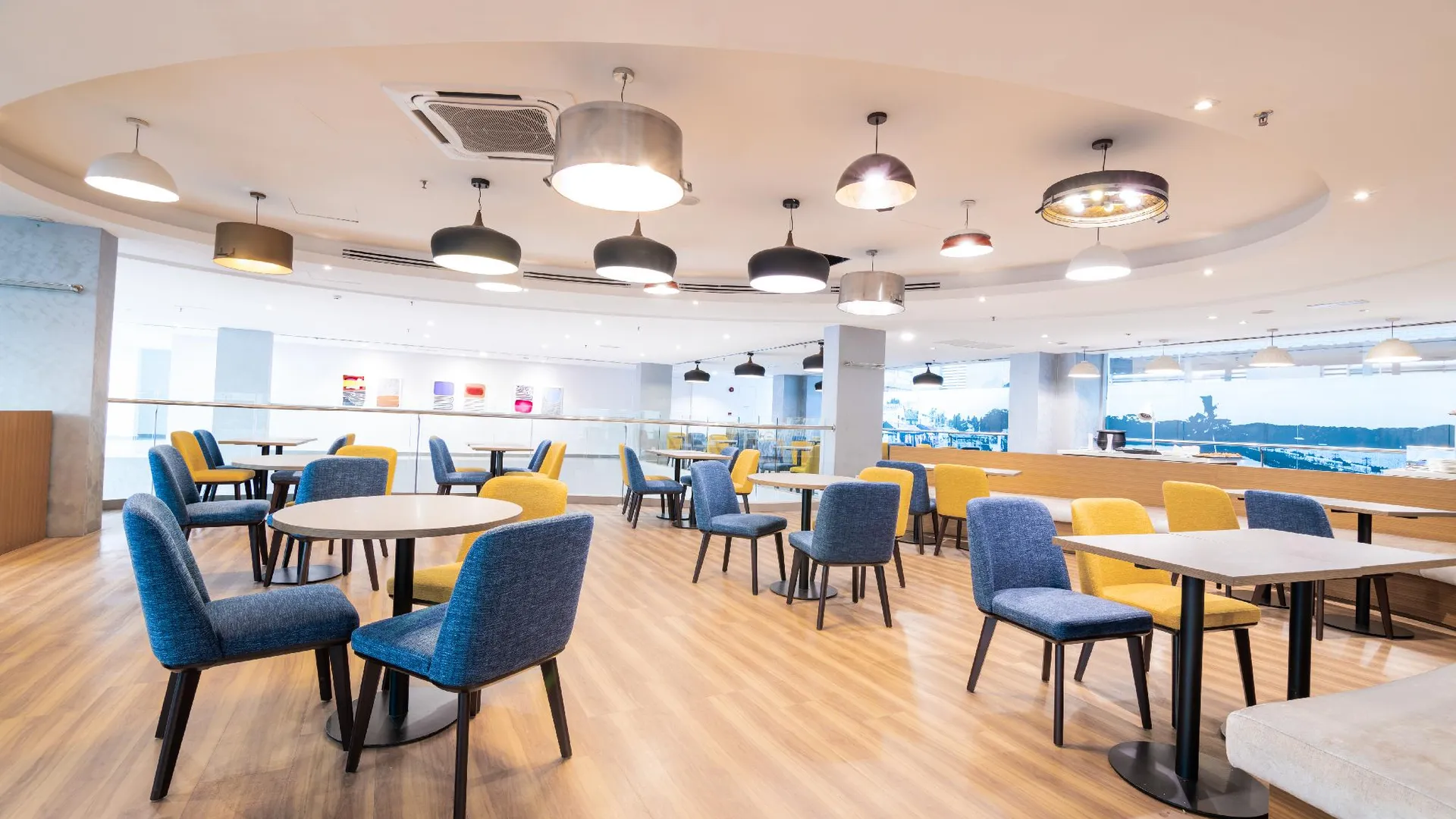 조호바루 / 조호르바루 홀리데이 인 익스프레스 앤 스위트 조호르바루 바이 IHG 4성급 호텔 레스토랑