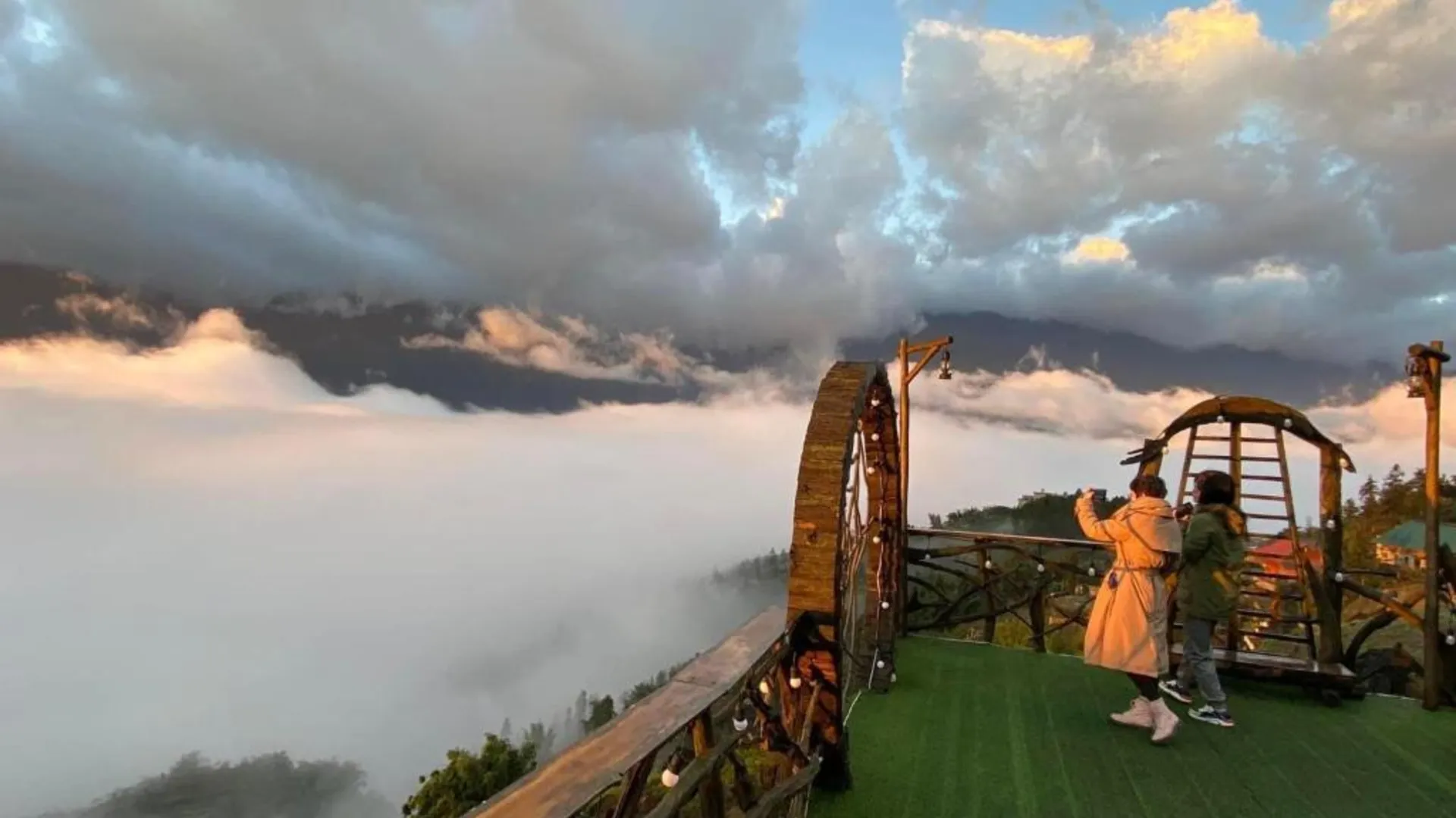 사파 사파 마케노 3성급 호텔 레스토랑