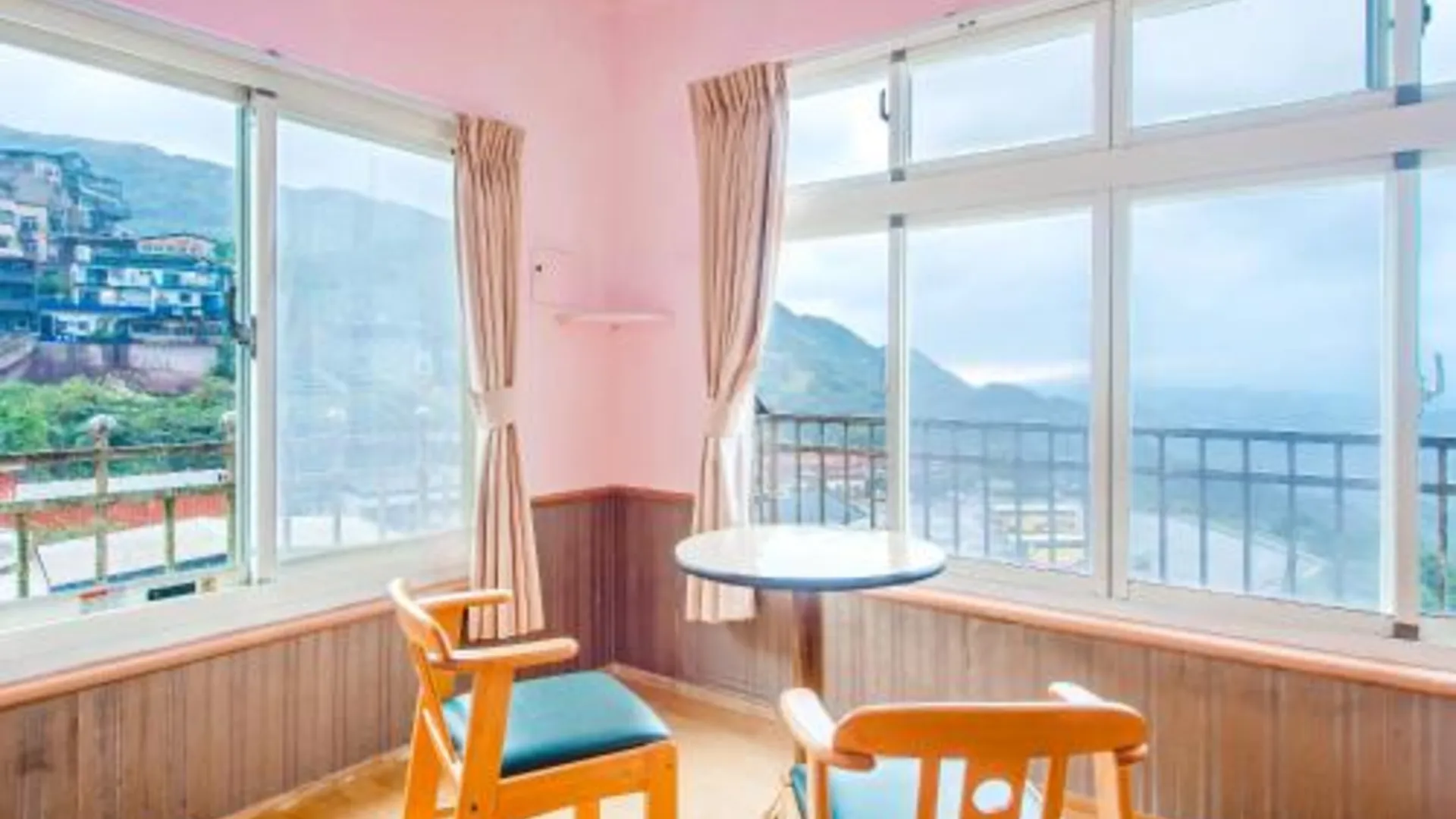 타이베이 CF 카이트 3성급 게스트하우스 전망