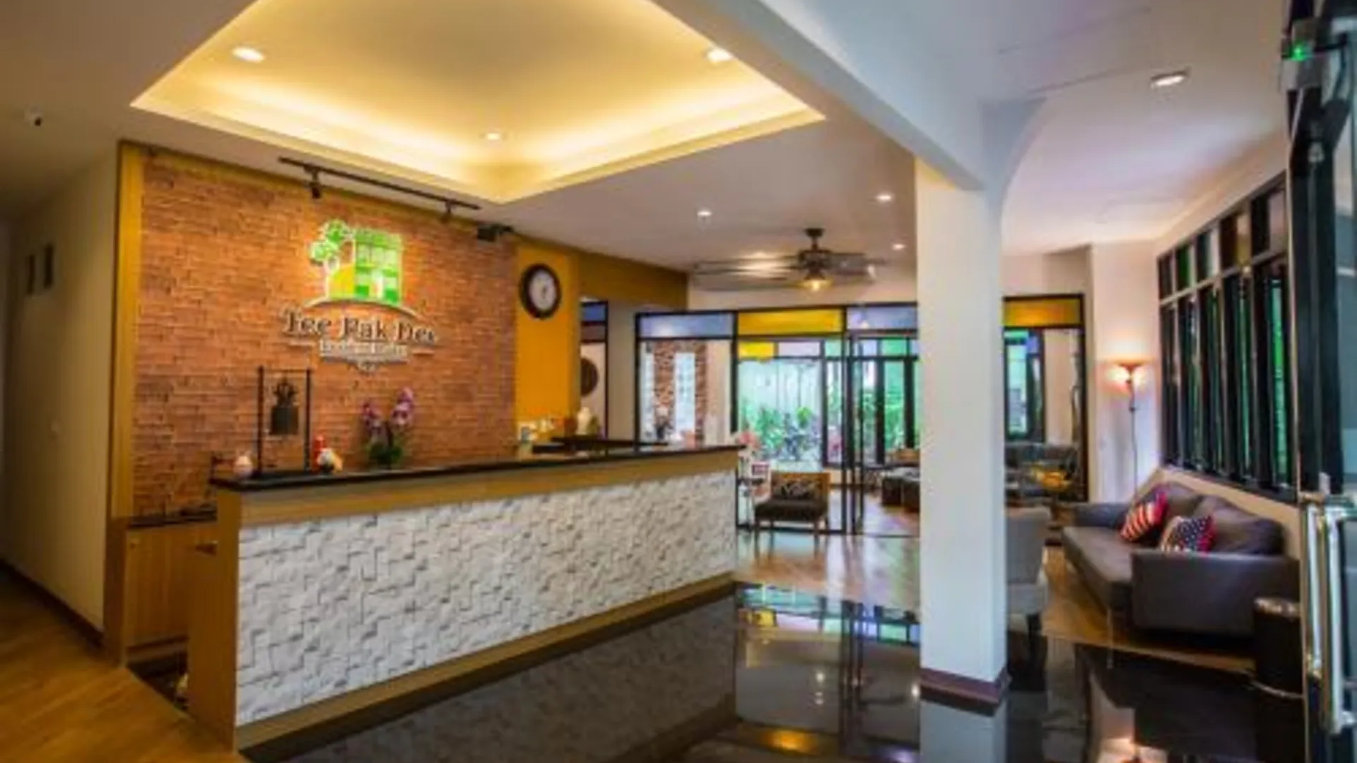 푸켓 티 팍 디 레지던스 3성급 호텔 객실