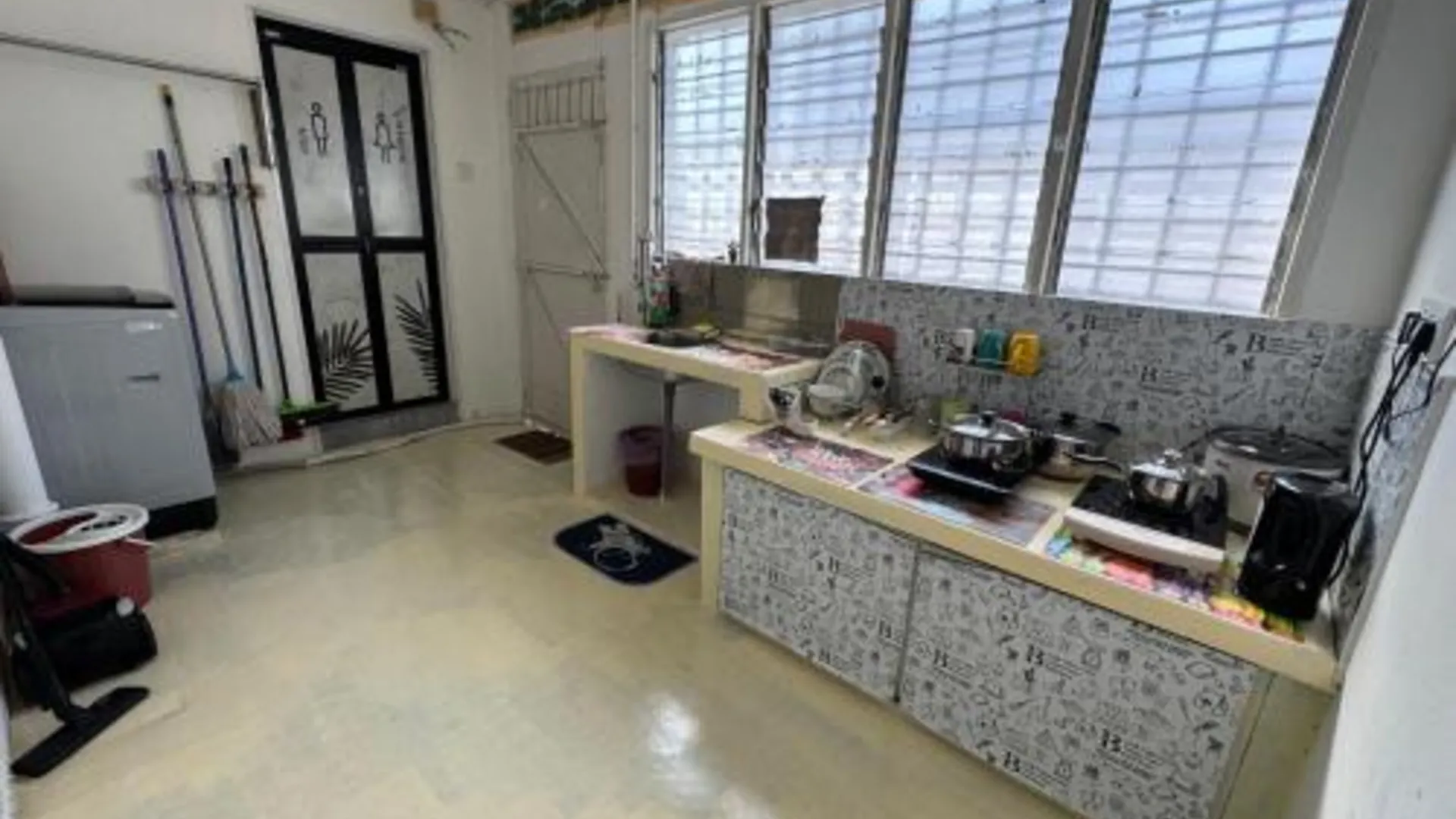 이포 파림의 프라이빗 하우스 (100m², 침실 3개, 프라이빗 욕실 3개) 3성급 게스트하우스 수영장