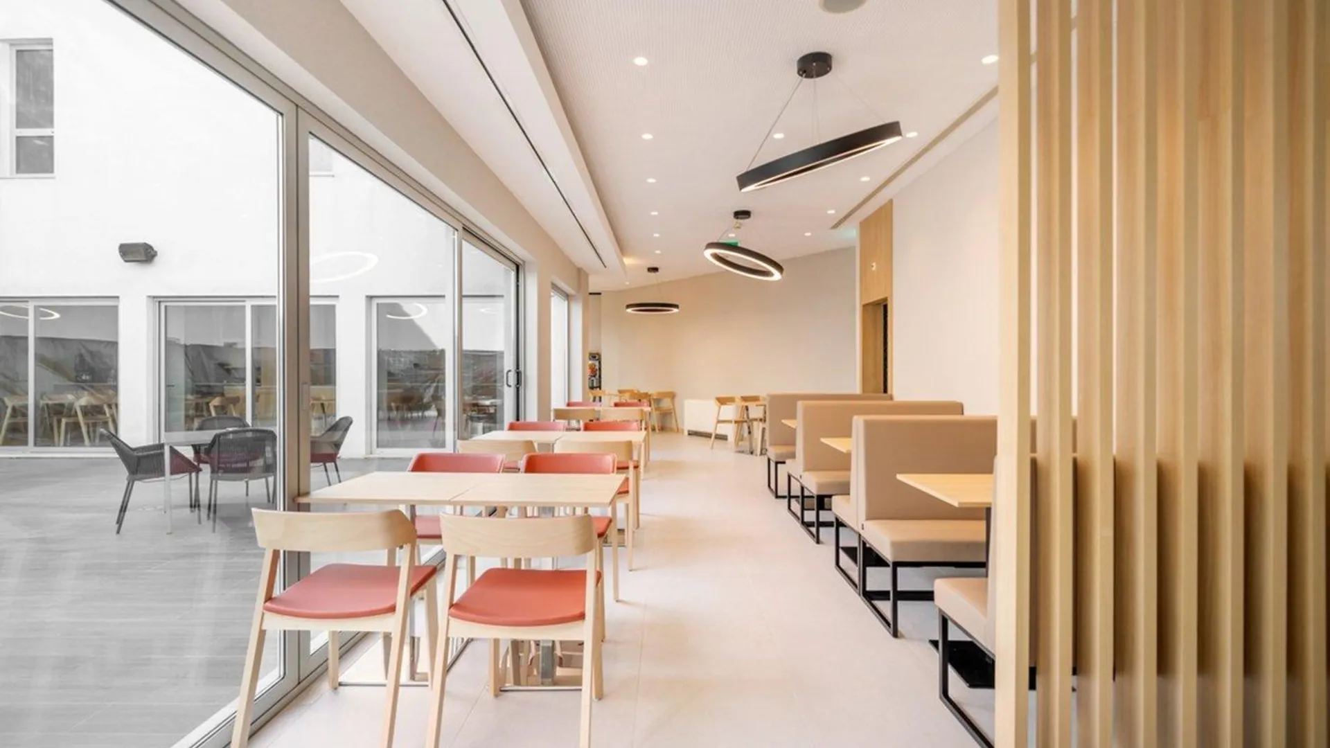 에보라 무브 호텔 에보라 2성급 호텔 레스토랑