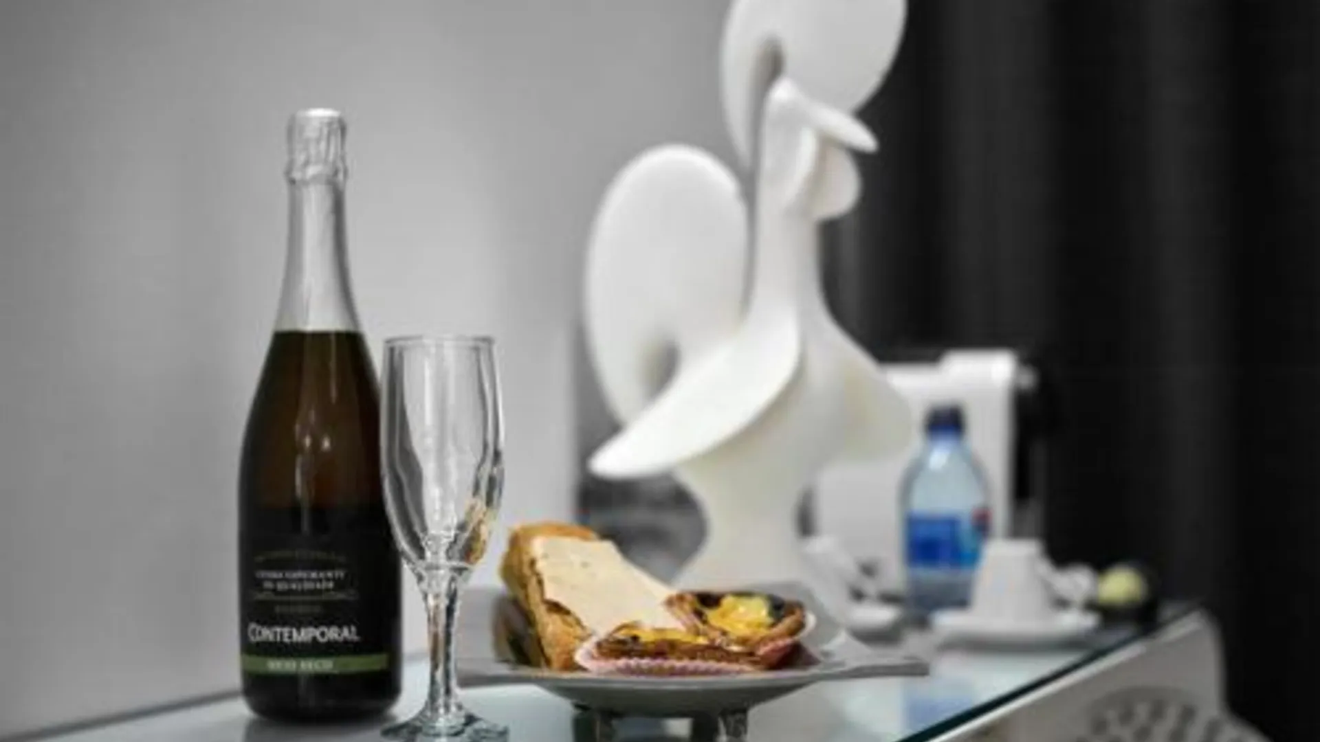 마이아 Solar Antigo Porto Aeroporto 4성급 호텔 수영장