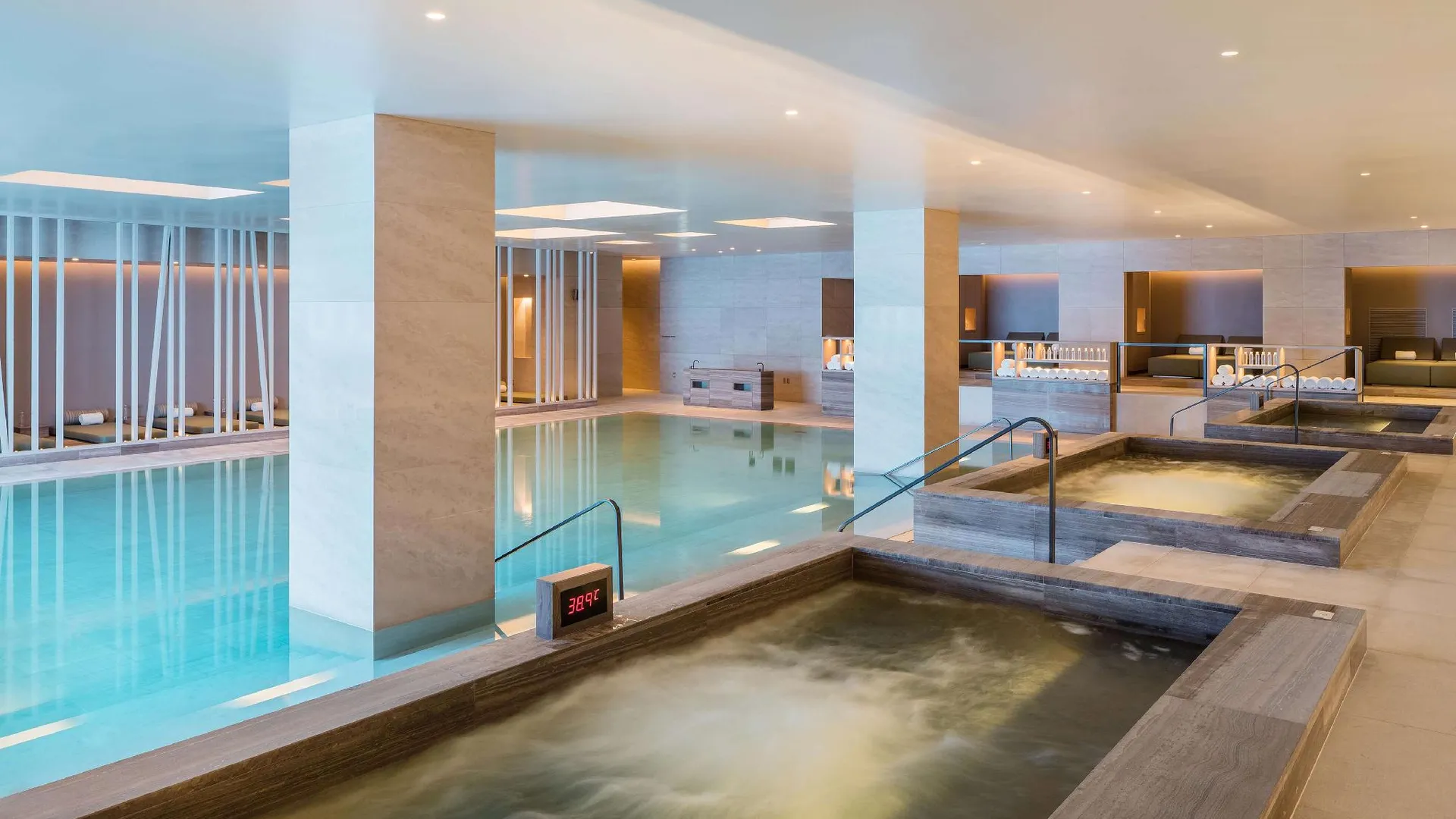 서울 안다즈 서울 강남, 바이 하얏트 5성급 호텔 객실