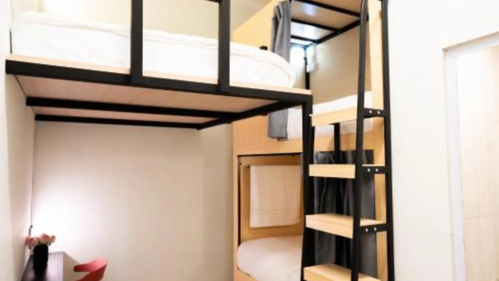 싱가포르 코드 호스텔 앳 캄퐁글람 2성급 호텔 스위트룸