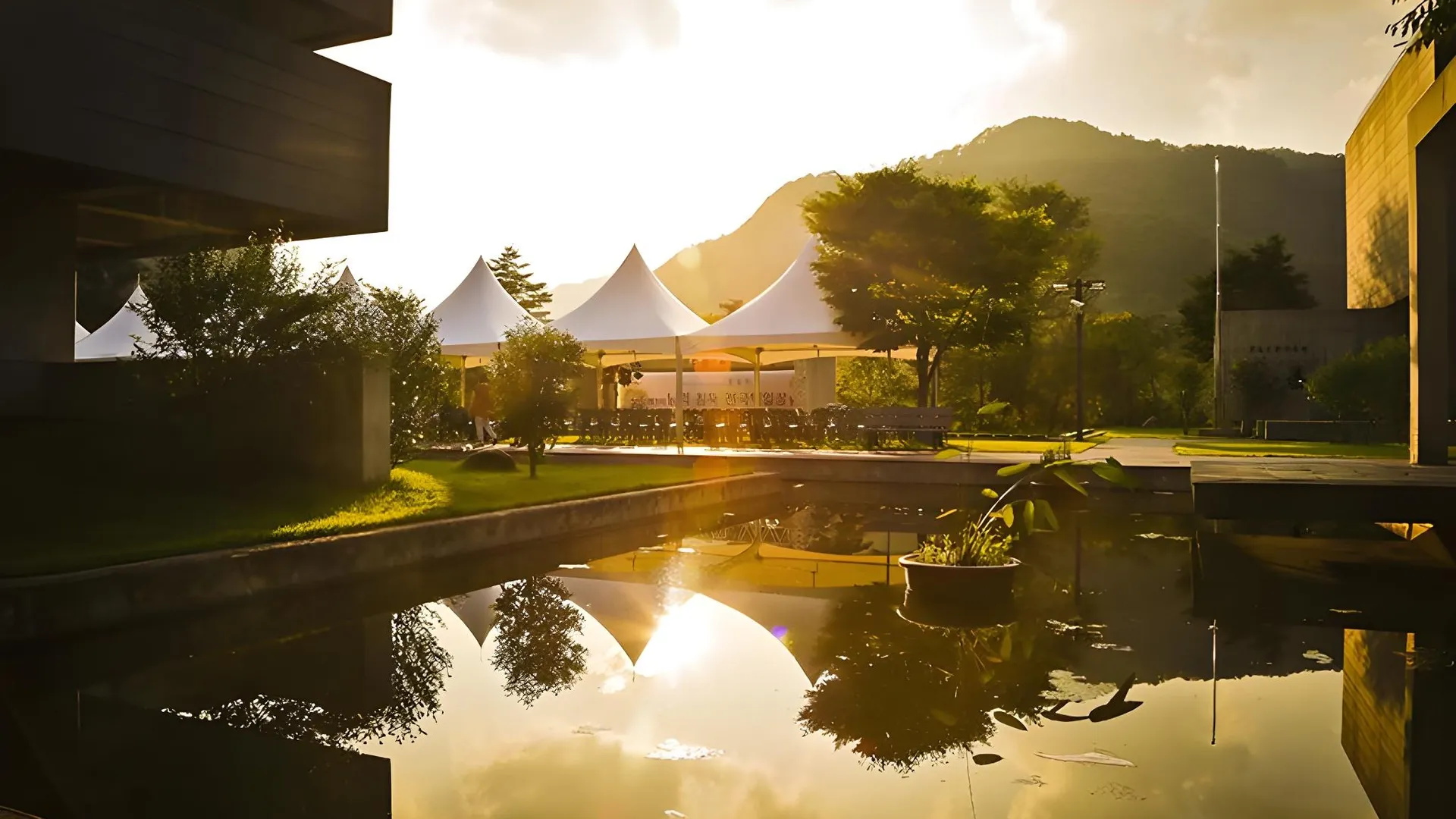 인제 만해 마을 1성급 호텔 레스토랑