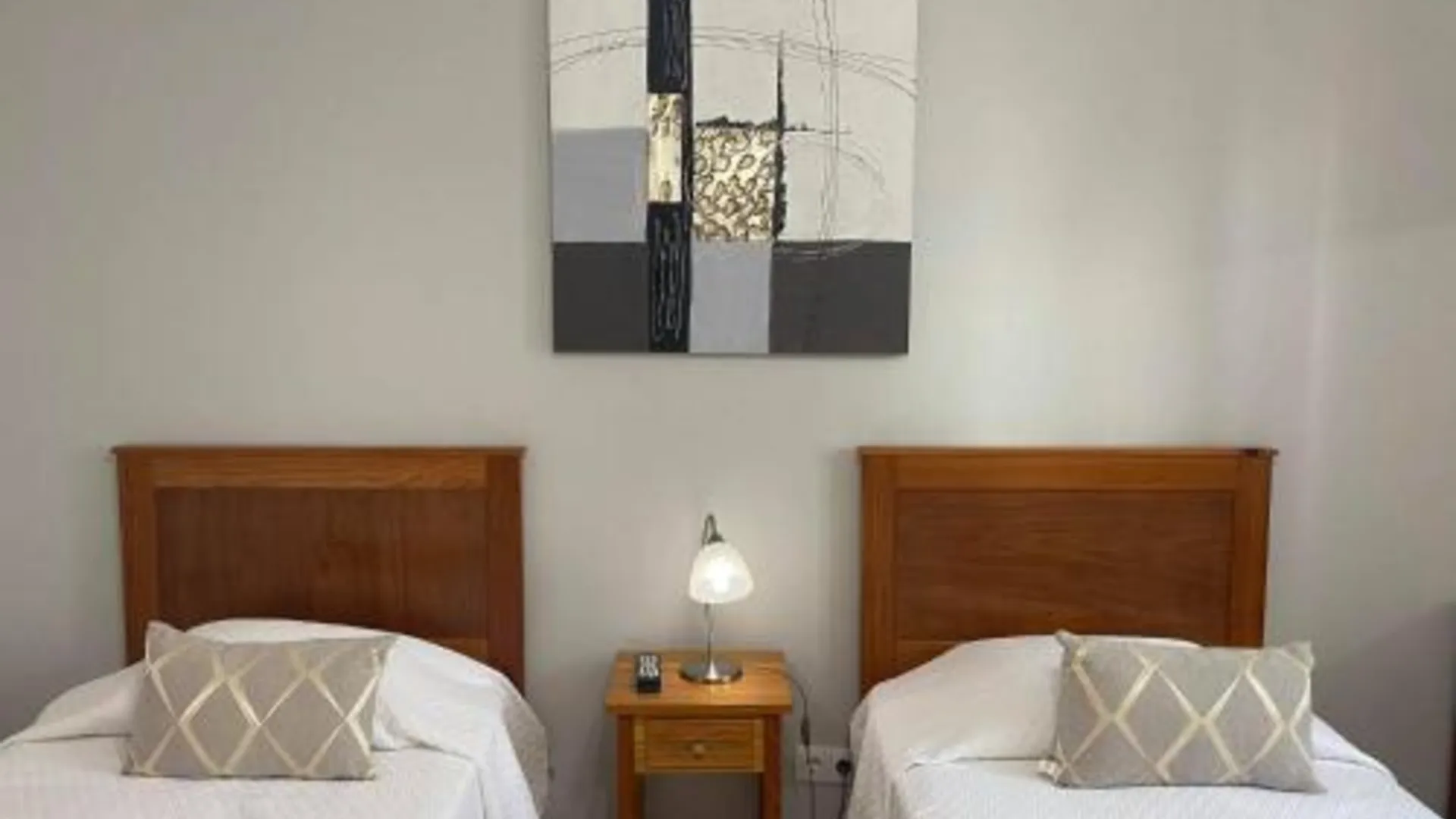 앙그라 두 에루이스무 Hospedaria Isaias 3성급 호텔 객실