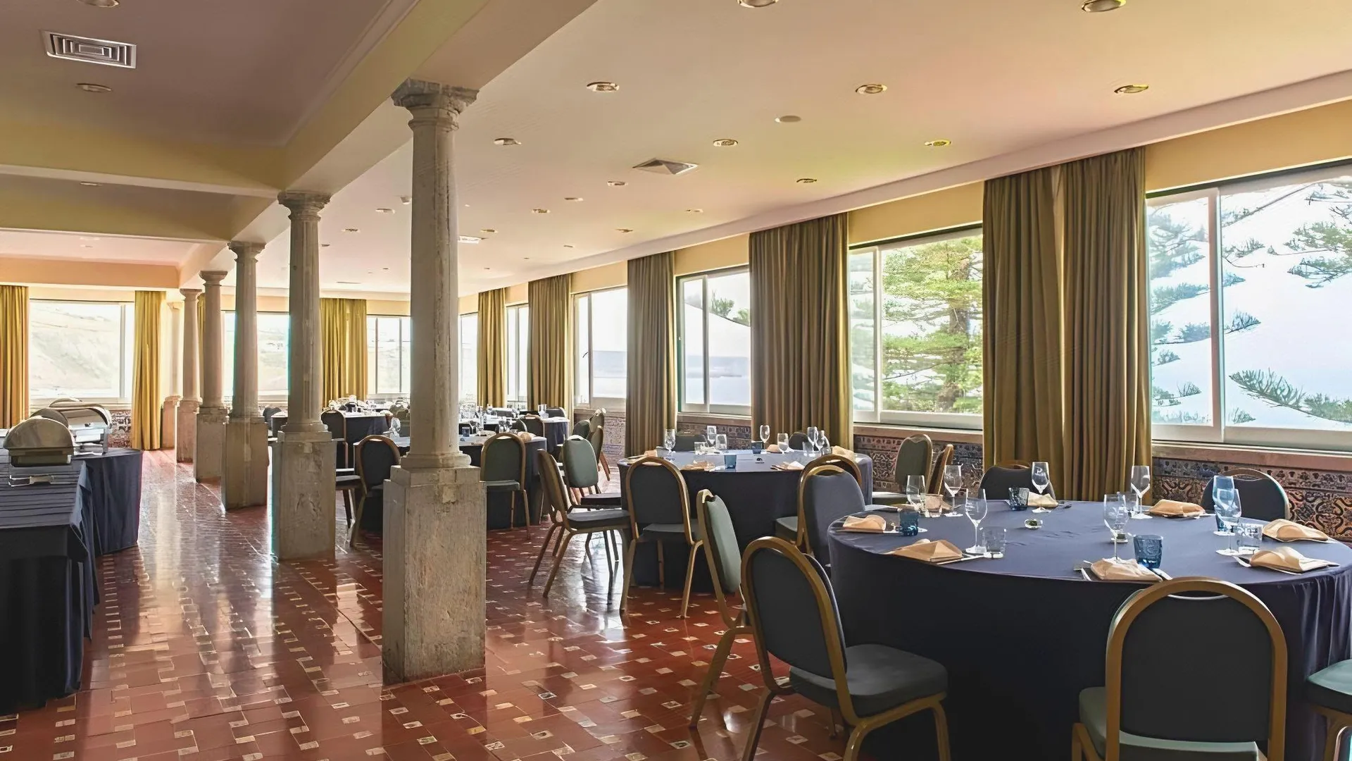 에리세이라 빌라 갈레 에리세이라 4성급 호텔 레스토랑