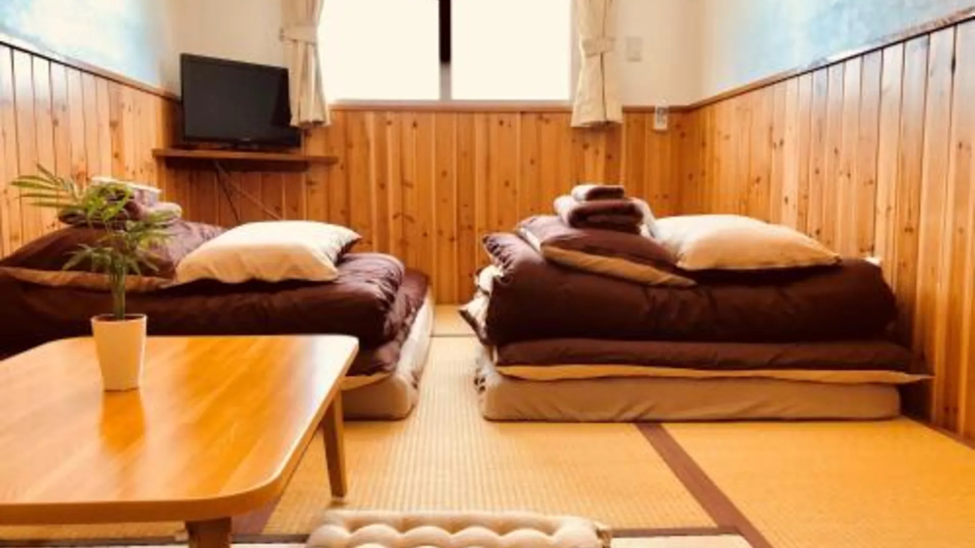 오키나와 본섬 호스텔 모스라 노 다마고 2성급 호텔 스위트룸