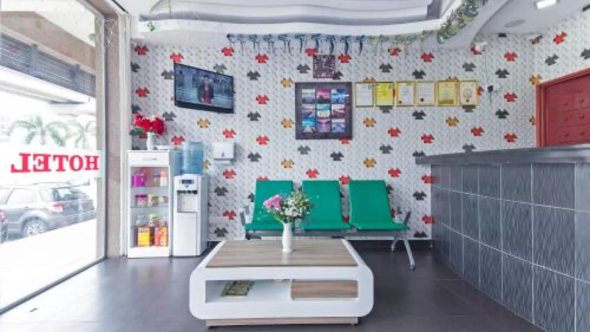 페탈링자야 KL Empire Hotel USJ 3성급 호텔 외관