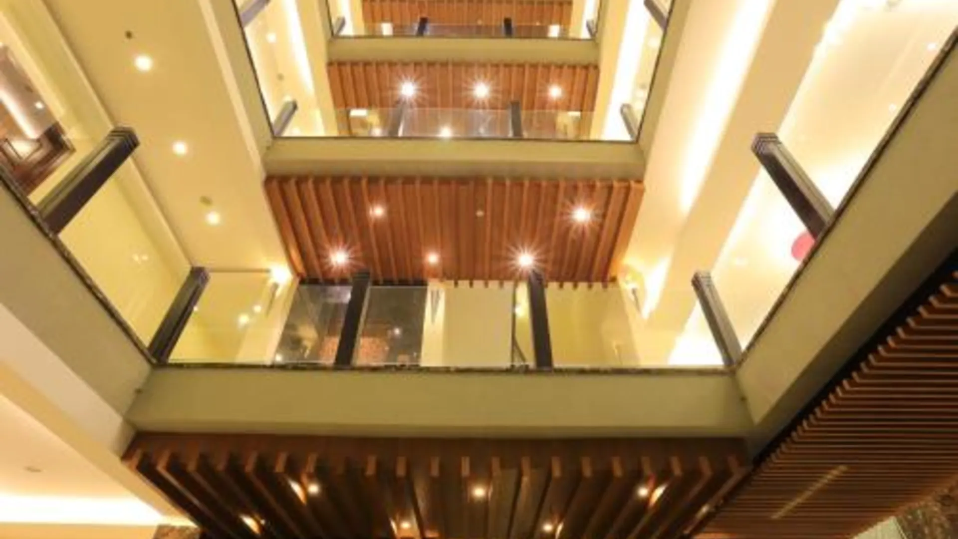 호치민 발렌타인 호텔 2성급 호텔 수영장