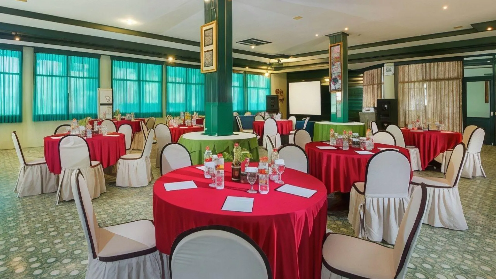 발리 로비나 비치 호텔 1성급 호텔 외관