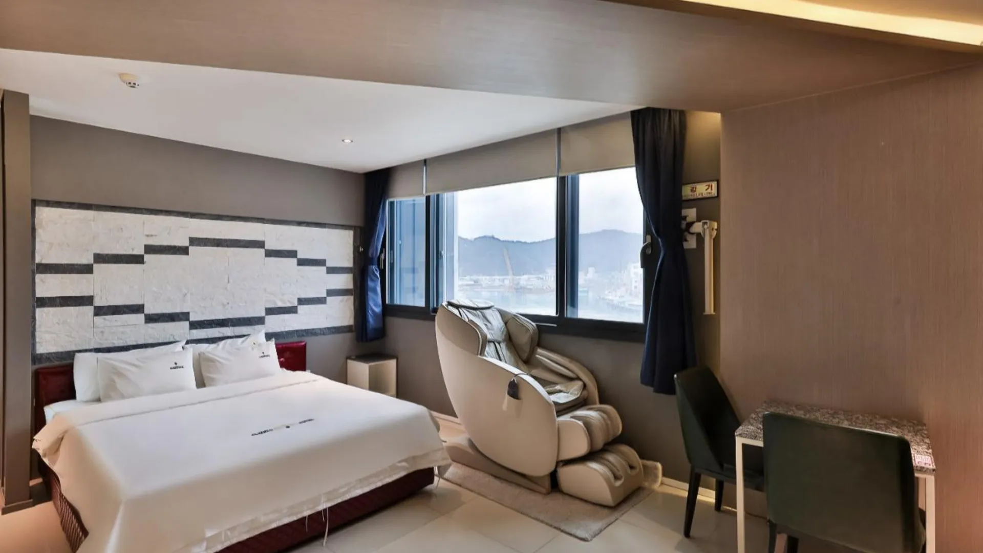 영덕 클라우드 나인 호텔 3성급 호텔 외관