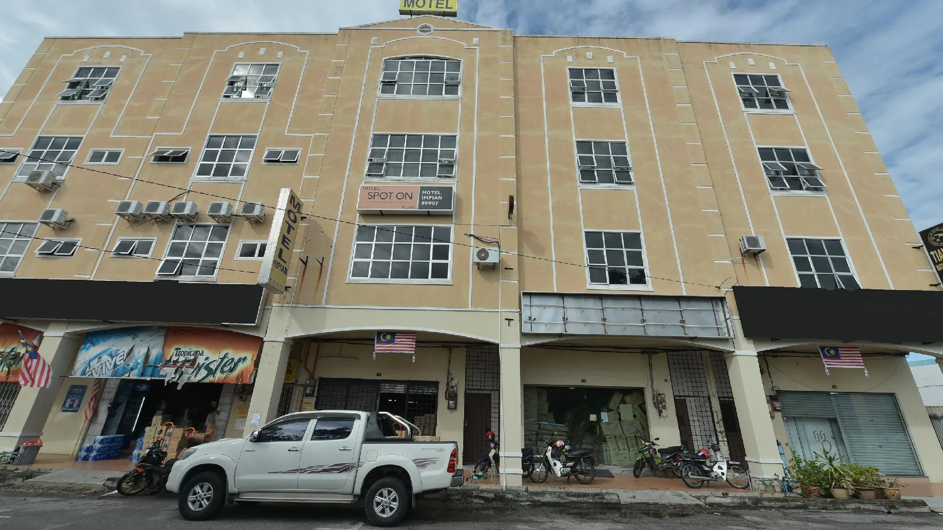 세리 만중 SPOT ON 91178 Motel Impian 2성급 호텔 객실