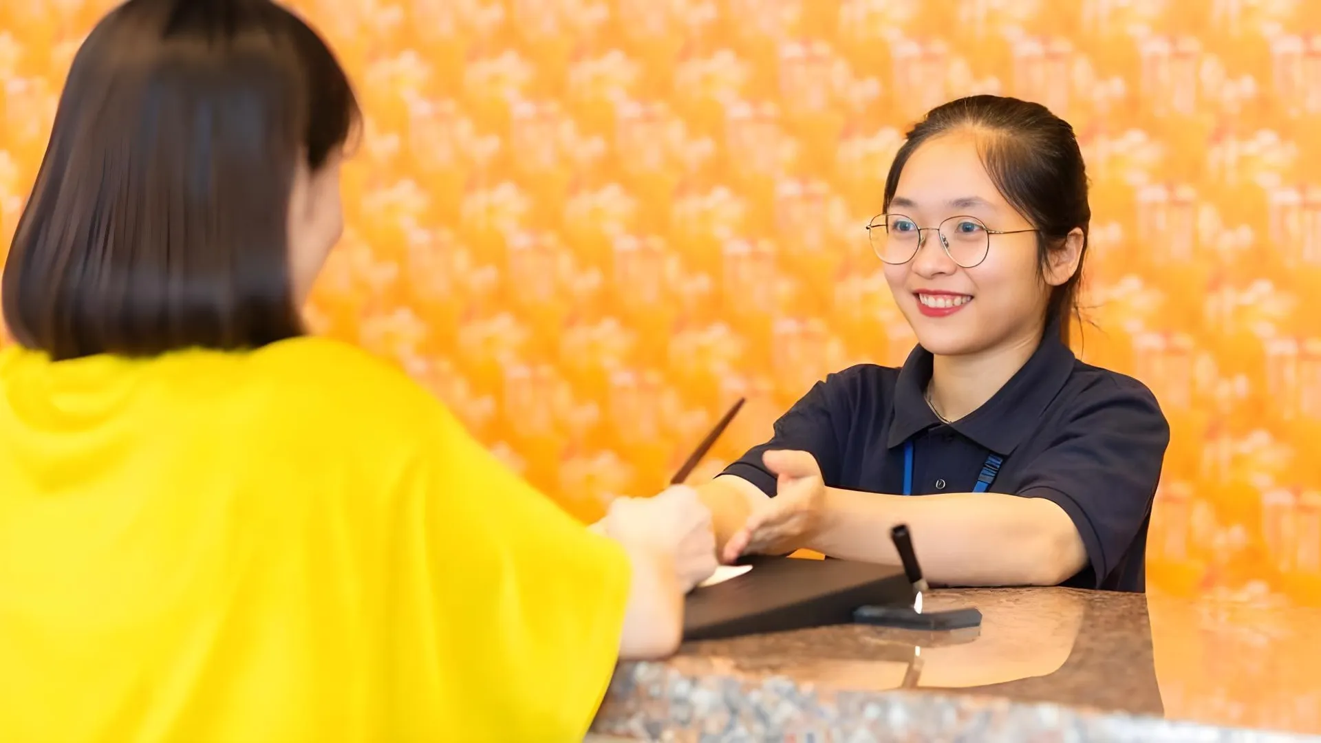 오키나와 본섬 호텔 피스 랜드 쿠메 2성급 호텔 레스토랑