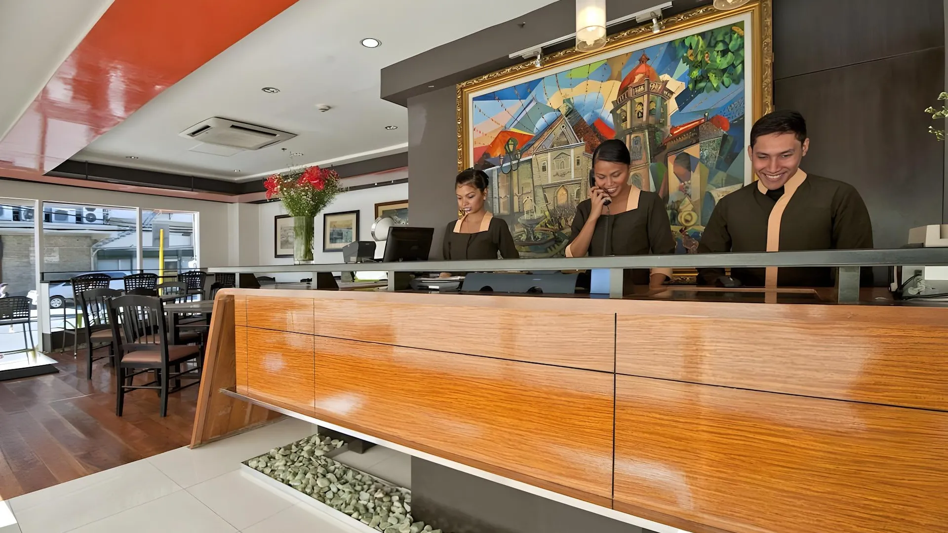 세부 엠시티 스위트 3성급 호텔 수영장