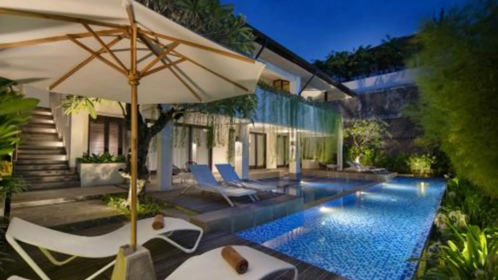 발리 아만트라나 짱구 4성급 호텔 스위트룸