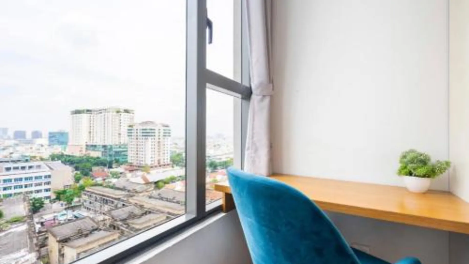 호치민 Rivergate Residence canal view studio 2성급 게스트하우스 전망