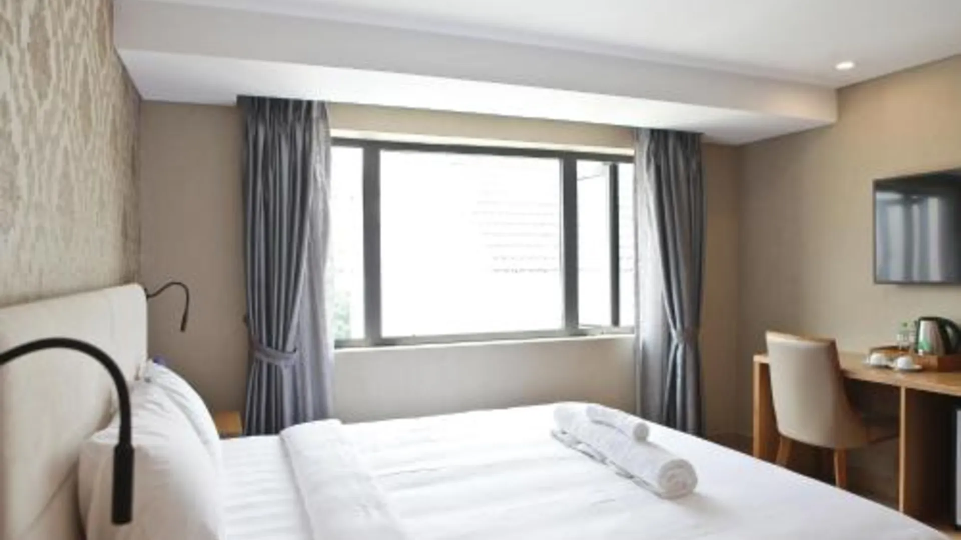 호치민 임페리얼 사이공 호텔 3성급 호텔 스위트룸