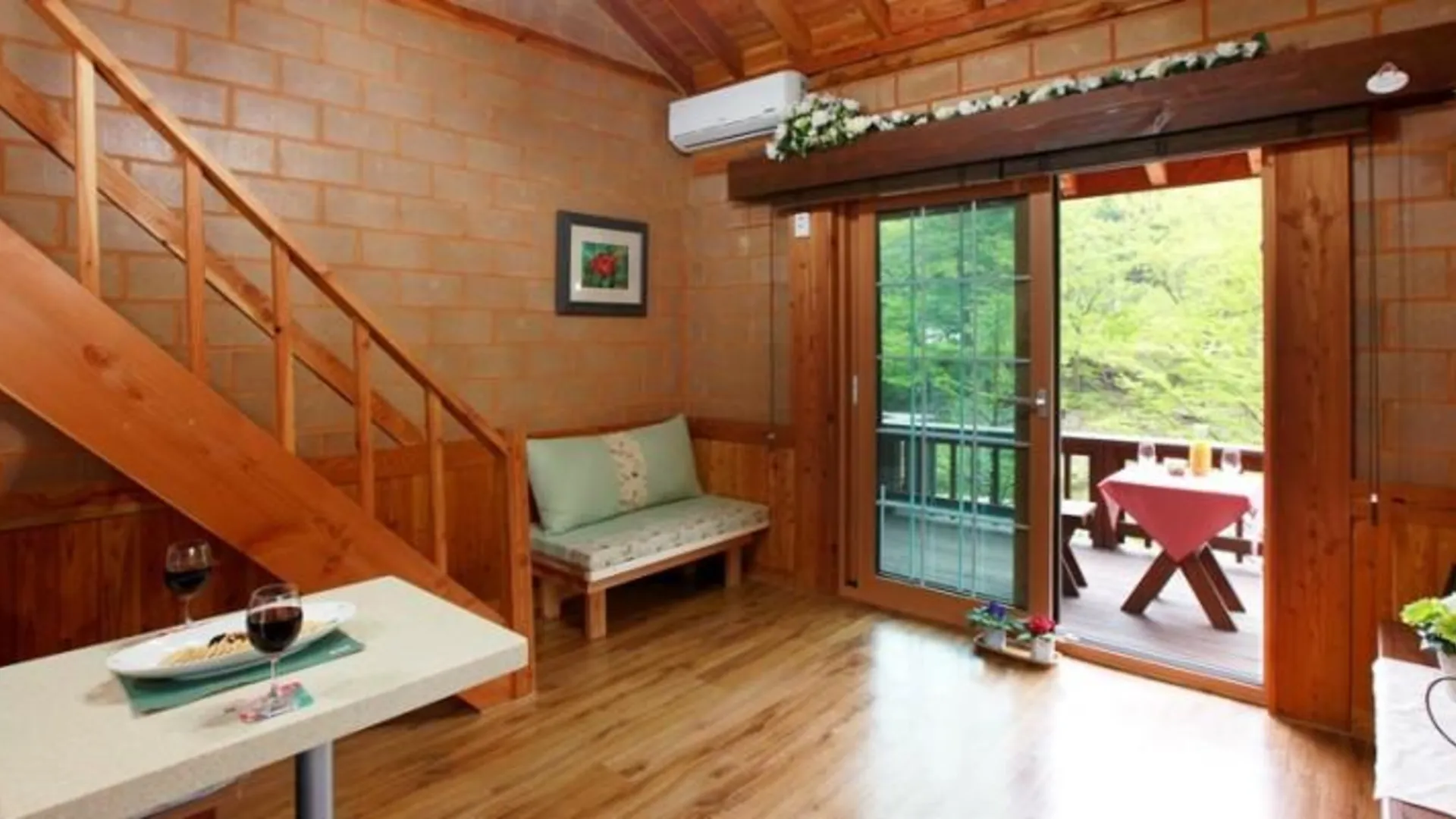 양양 양양 비단향꽃무펜션 2성급 게스트하우스 외관