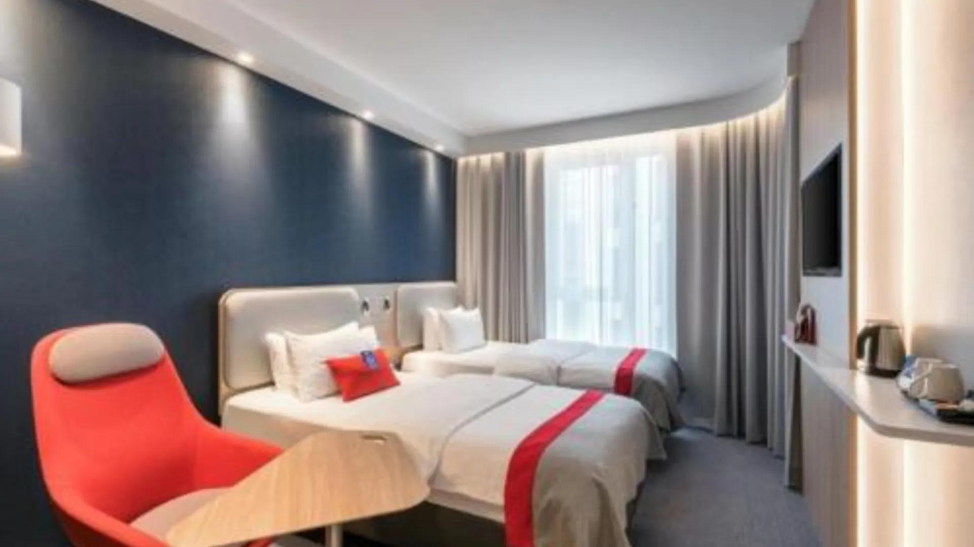 진델핑겐 홀리데이 인 익스프레스 진델핑겐 바이 IHG 3성급 호텔 객실