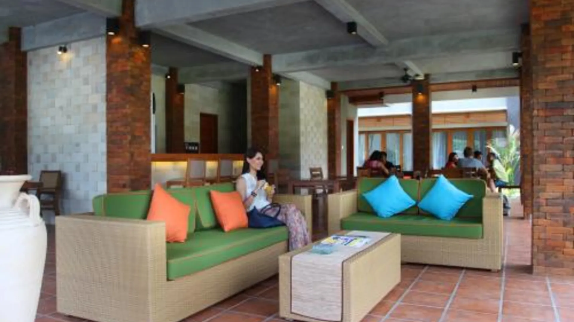 발리 쿠부 쳄파카 스미냑 호텔 4성급 호텔 레스토랑