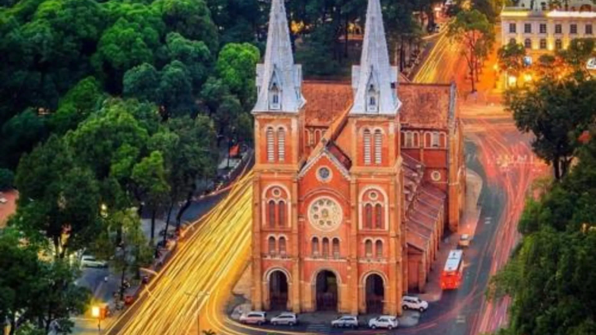 호치민 LIMITED OFFER !!! Little Cozy & Downtown LOFT - 400m to METRO BenThanh 4성급 싱글룸 레스토랑