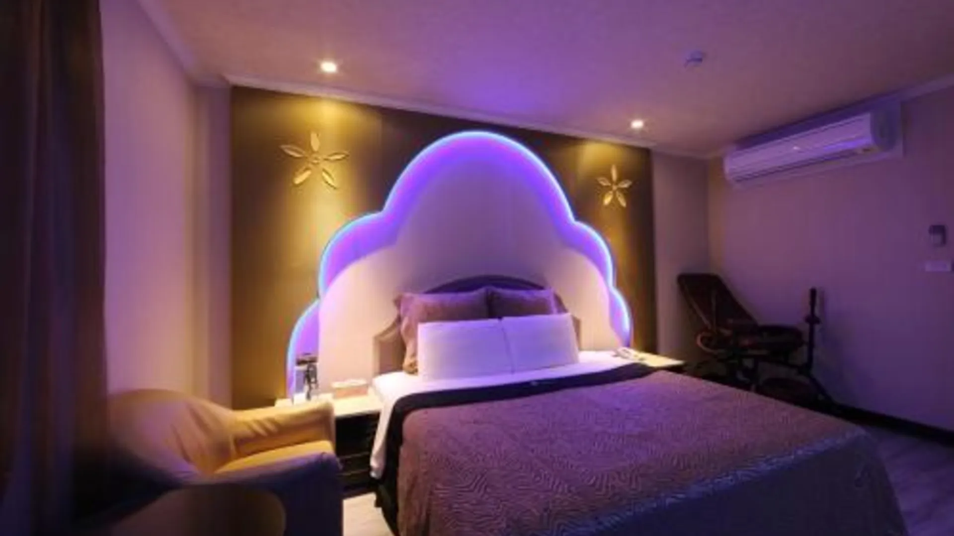 타이베이 樹林月圓汽車旅館 호텔 스위트룸