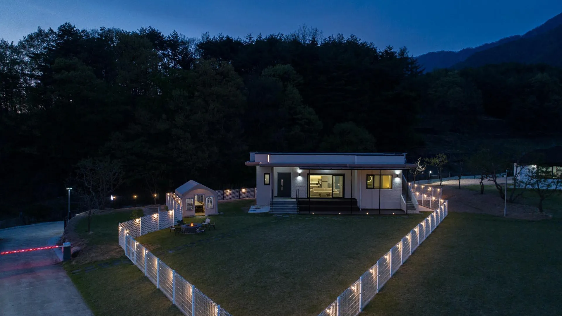 상주 상주 월월애견펜션 2성급 싱글룸 수영장