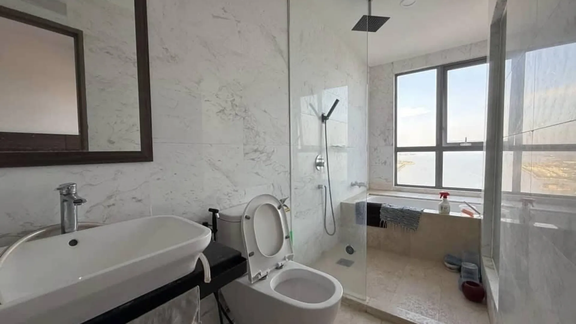 말라카 말라카 시내의 프라이빗 하우스 (m², 침실 2개, 프라이빗 욕실 2개) 5성급 싱글룸 외관