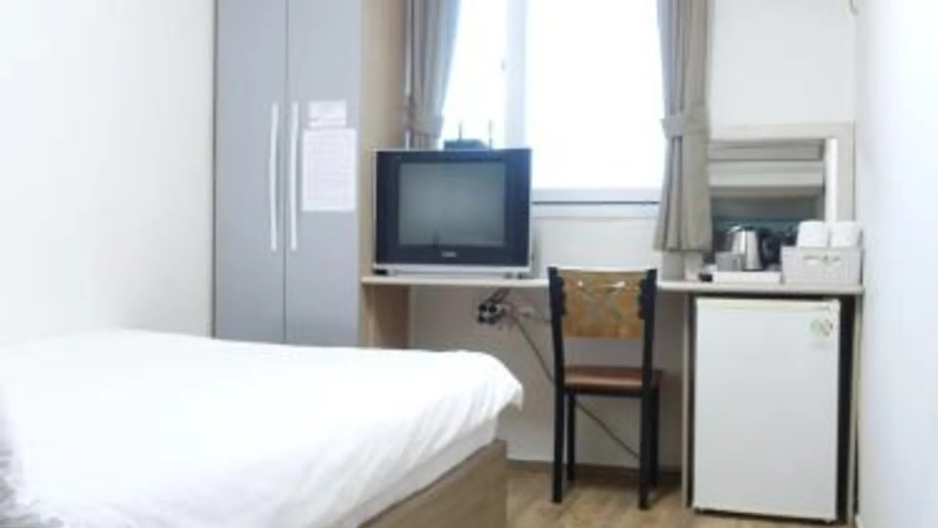 서울 강남 썬시티 게스트하우스 1성급 호텔 객실