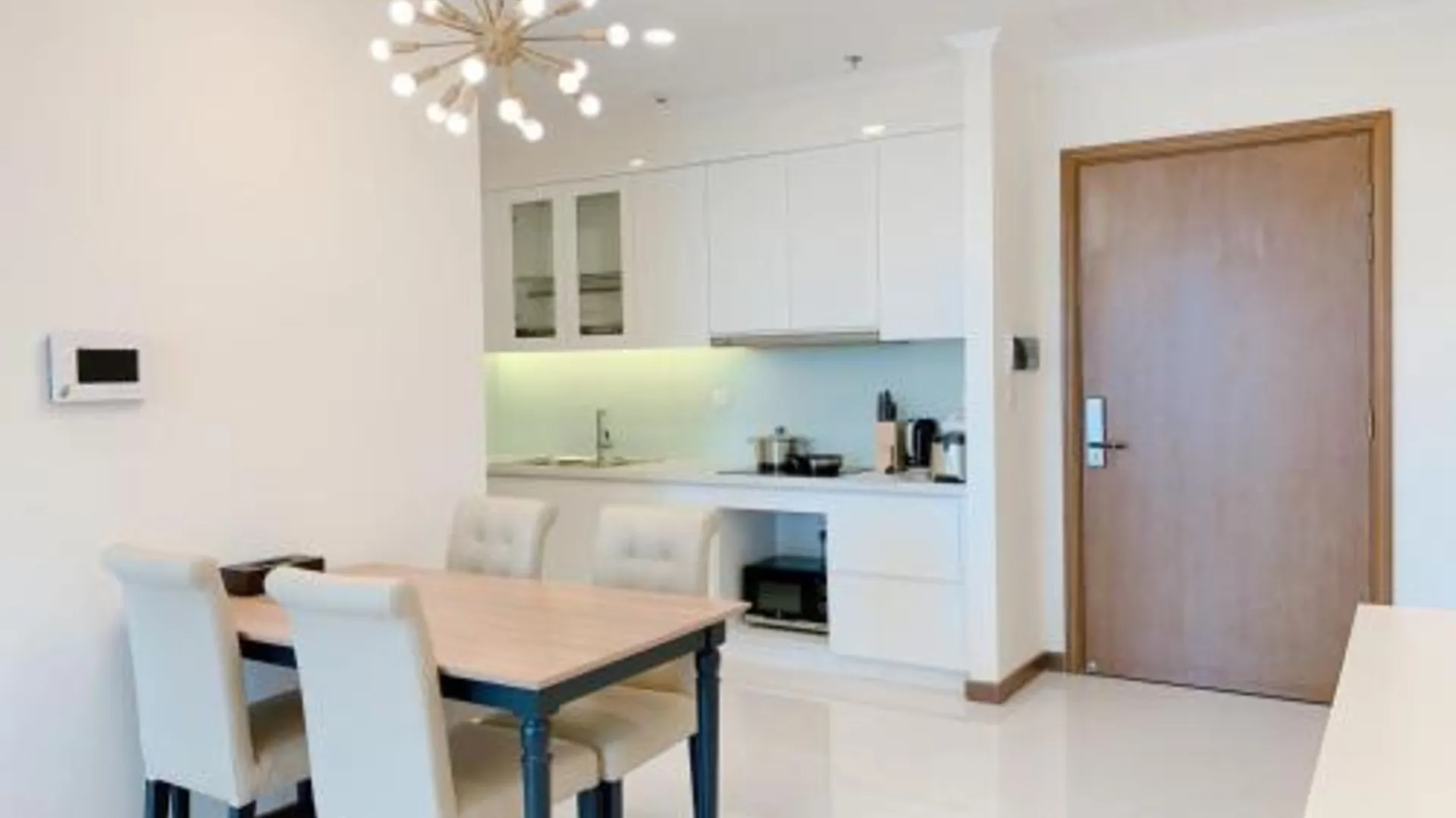 호치민 Elvita Landmark Luxury Residence 4성급 게스트하우스 레스토랑