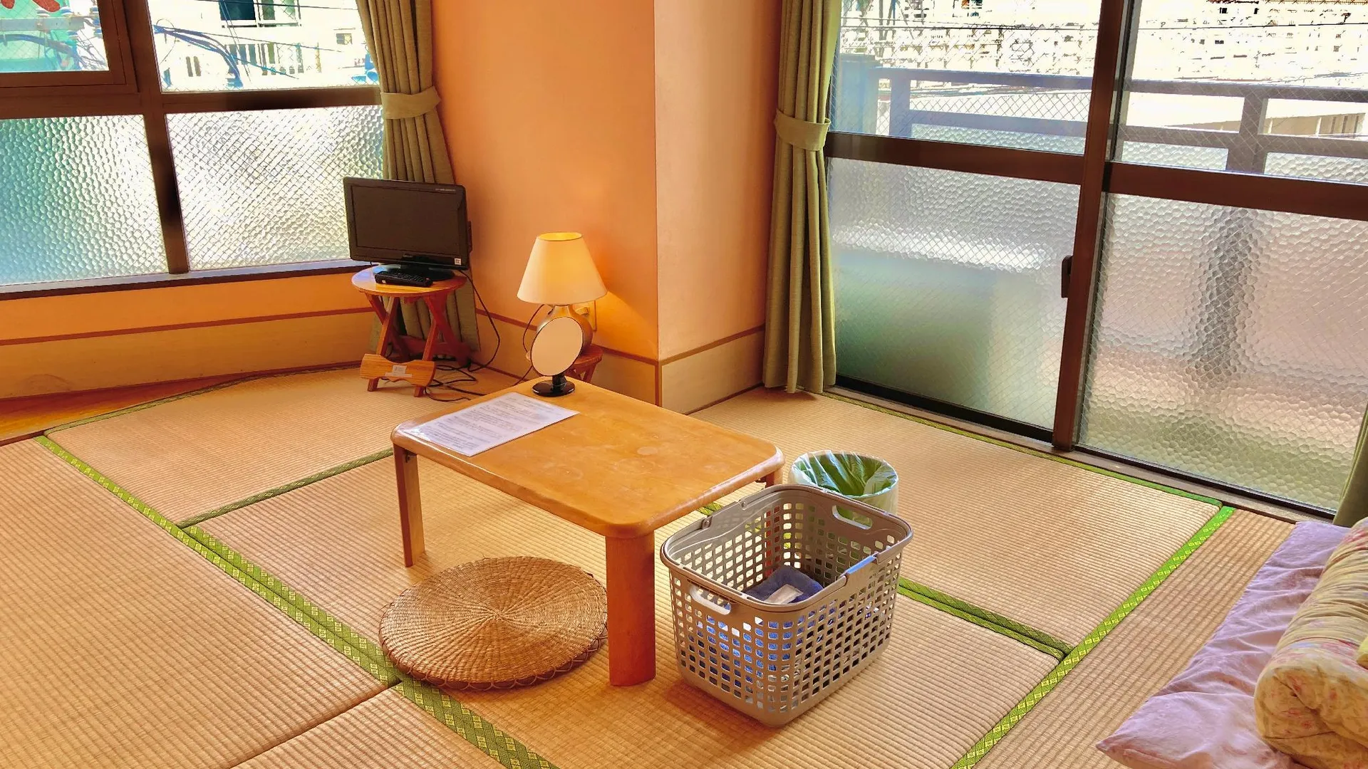 오키나와 본섬 호스텔 하쿠세이소우 1성급 호텔 스위트룸