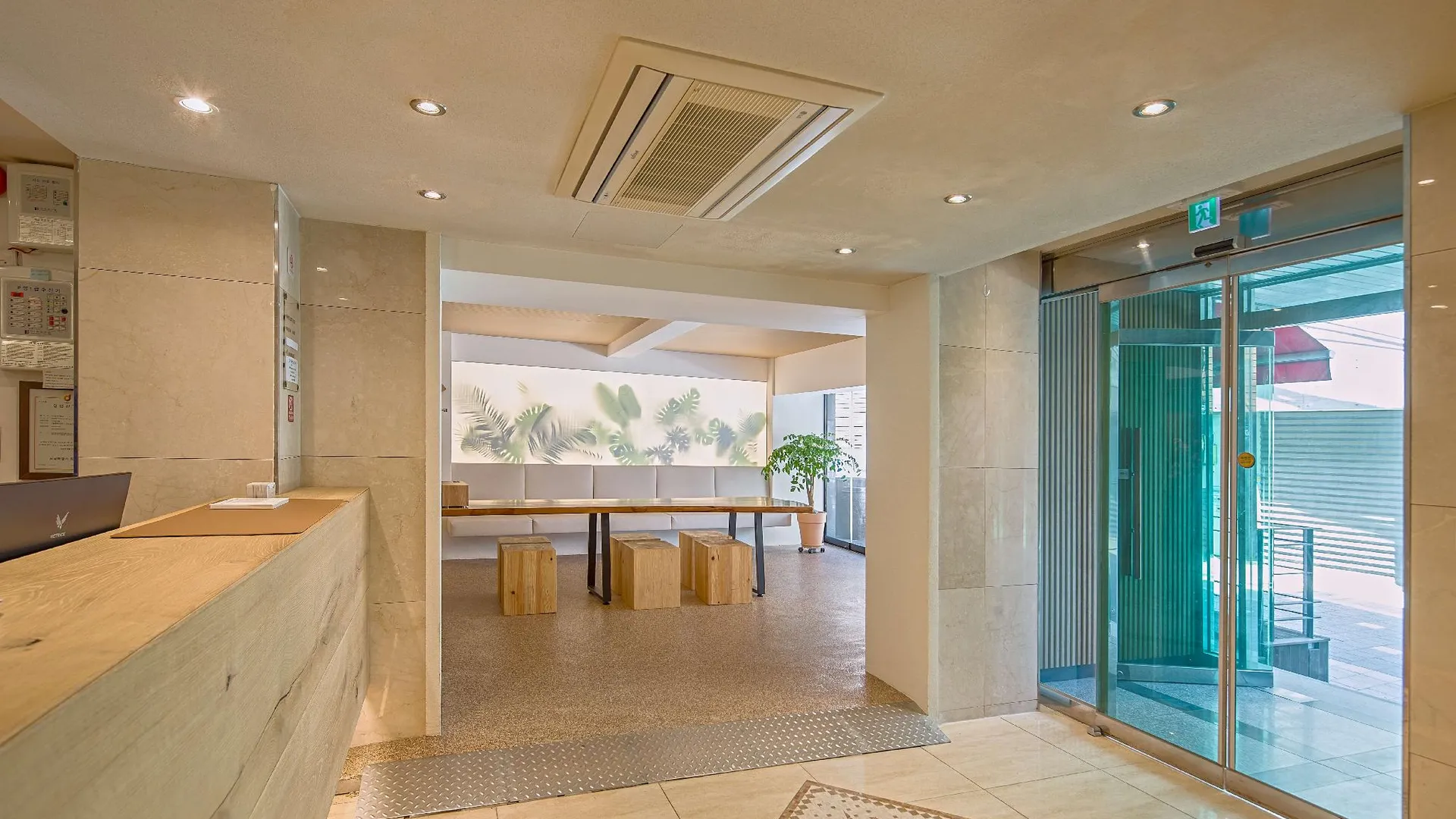 서울 남산 힐 호텔 2성급 호텔 로비