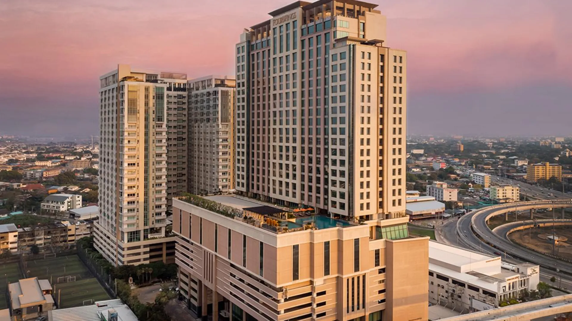 방콕 더 그랜드 포윙스 컨벤션 호텔 5성급 호텔 객실