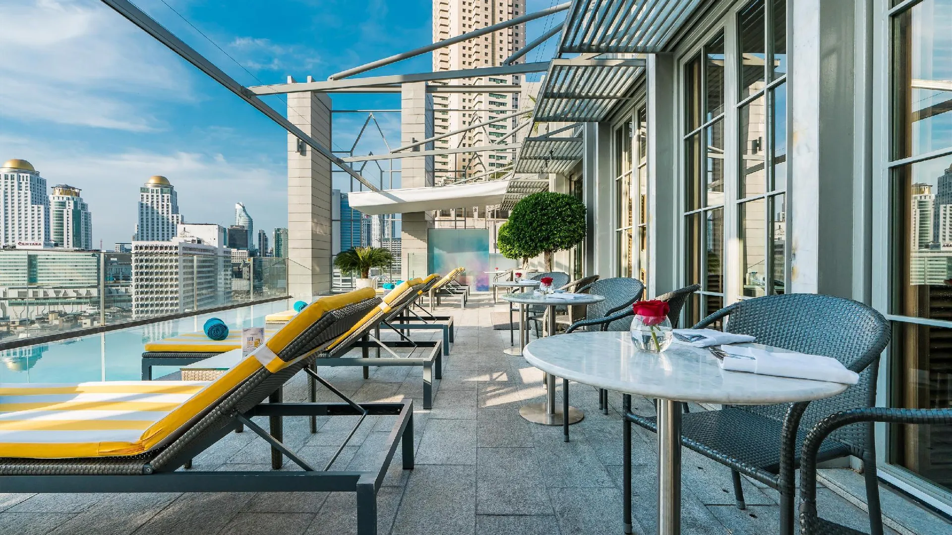 방콕 아카라 호텔 방콕 5성급 호텔 수영장