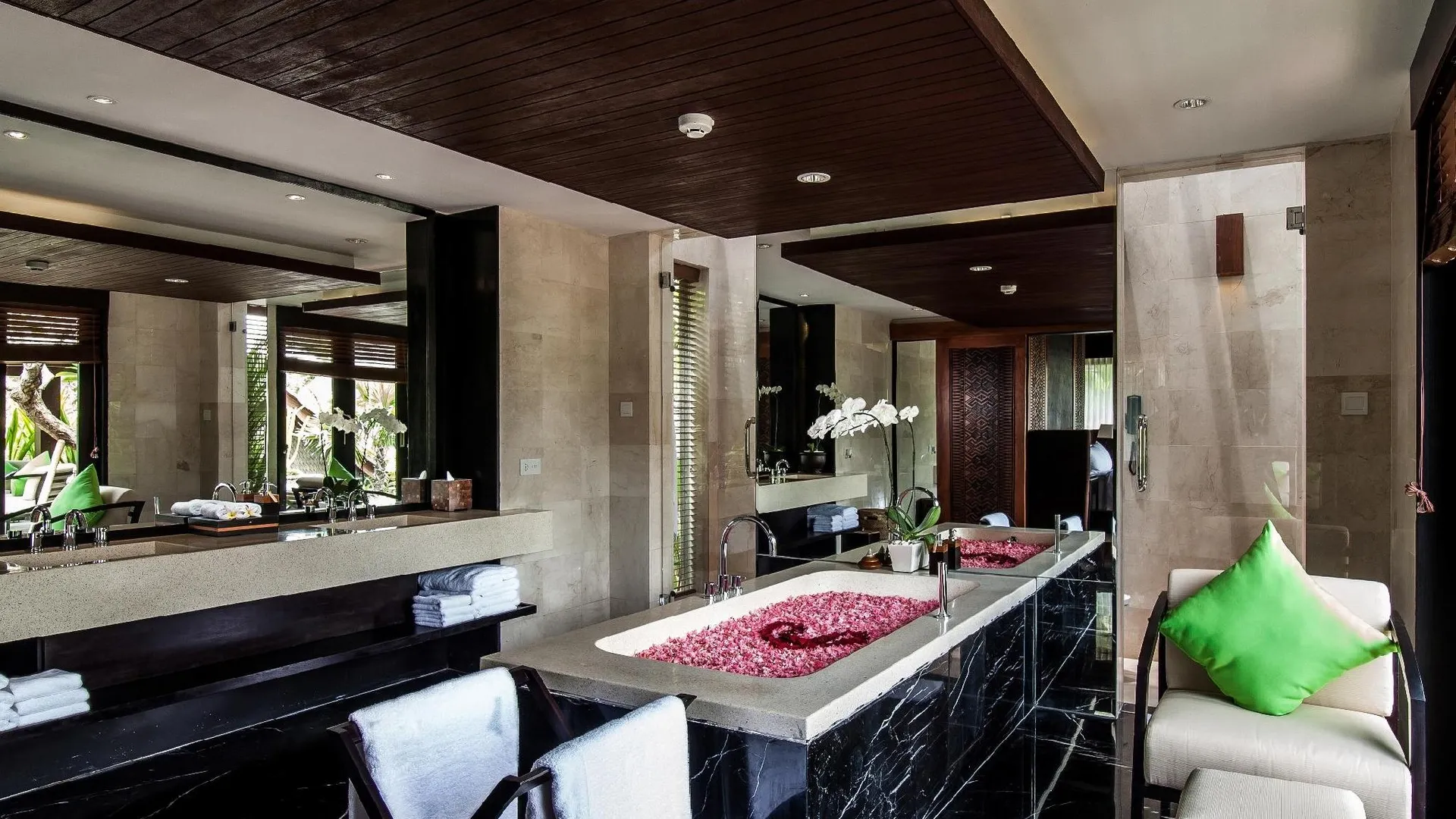 발리 산투 스위트 앤 빌라 앳 발리 주 5성급 호텔 외관