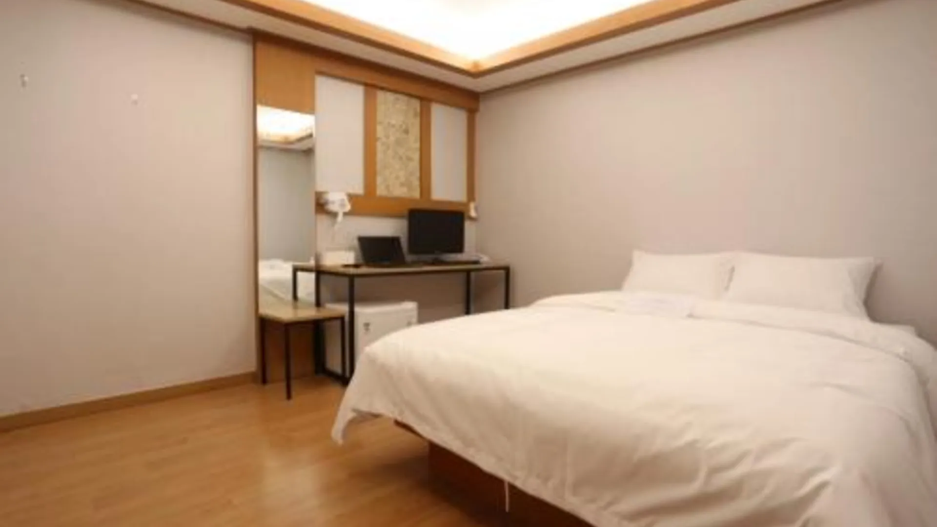 서울 신림 유호텔 1성급 호텔 스위트룸