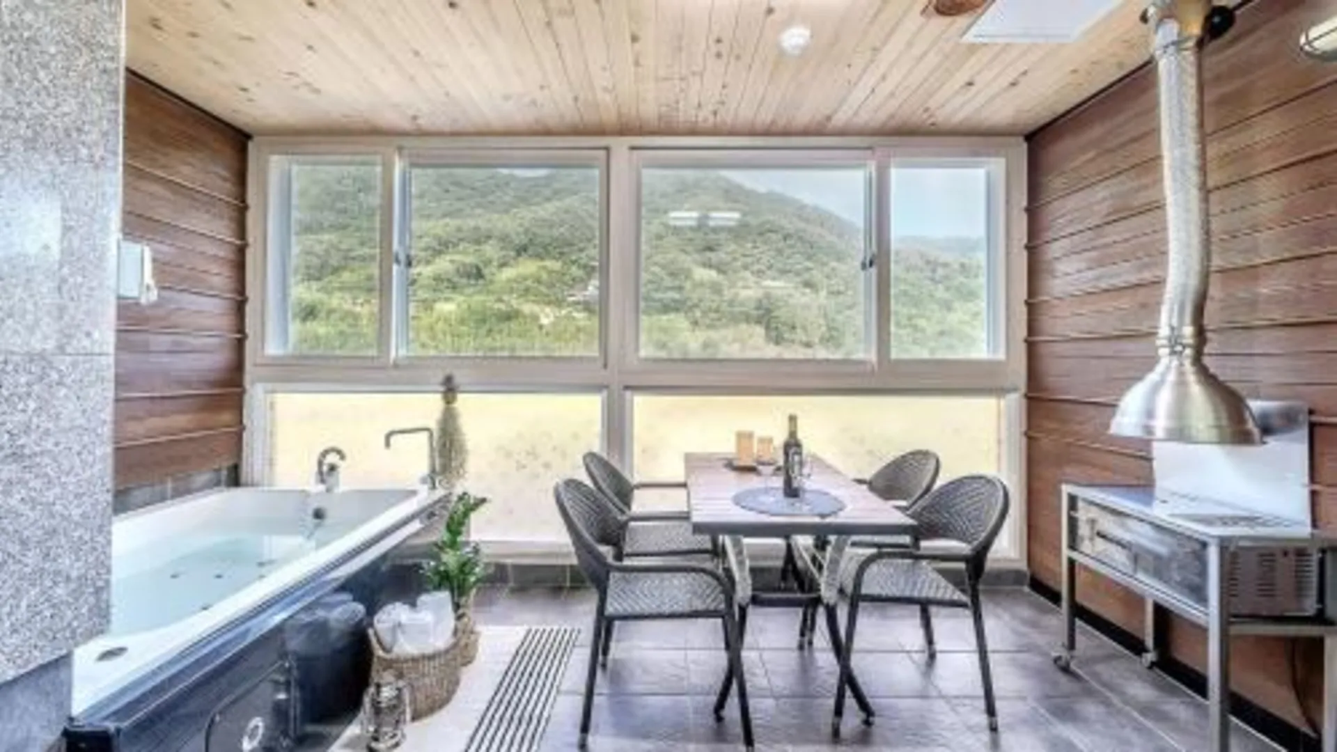 하동 모꼬지 펜션 4성급 게스트하우스 레스토랑