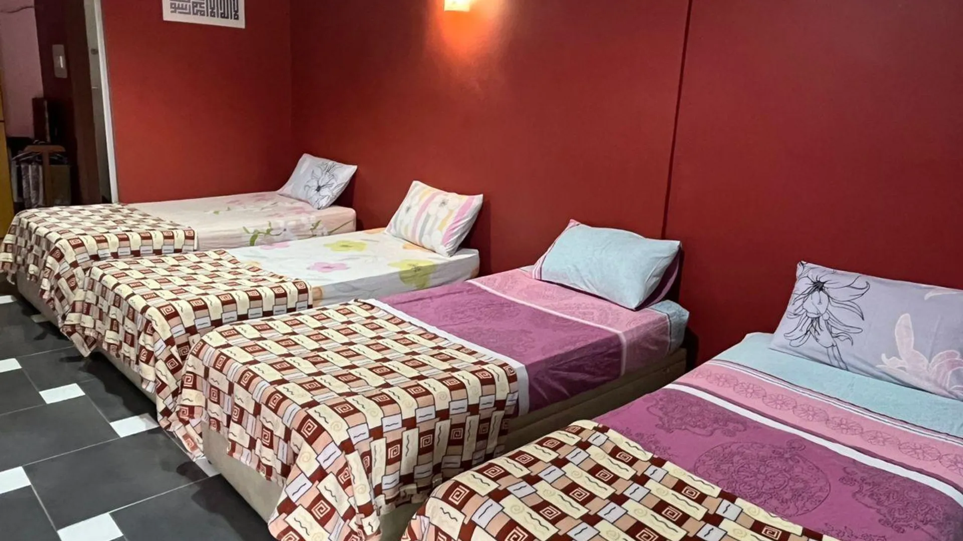 바투 파핫 Ayem Homestay 2성급 게스트하우스 스위트룸