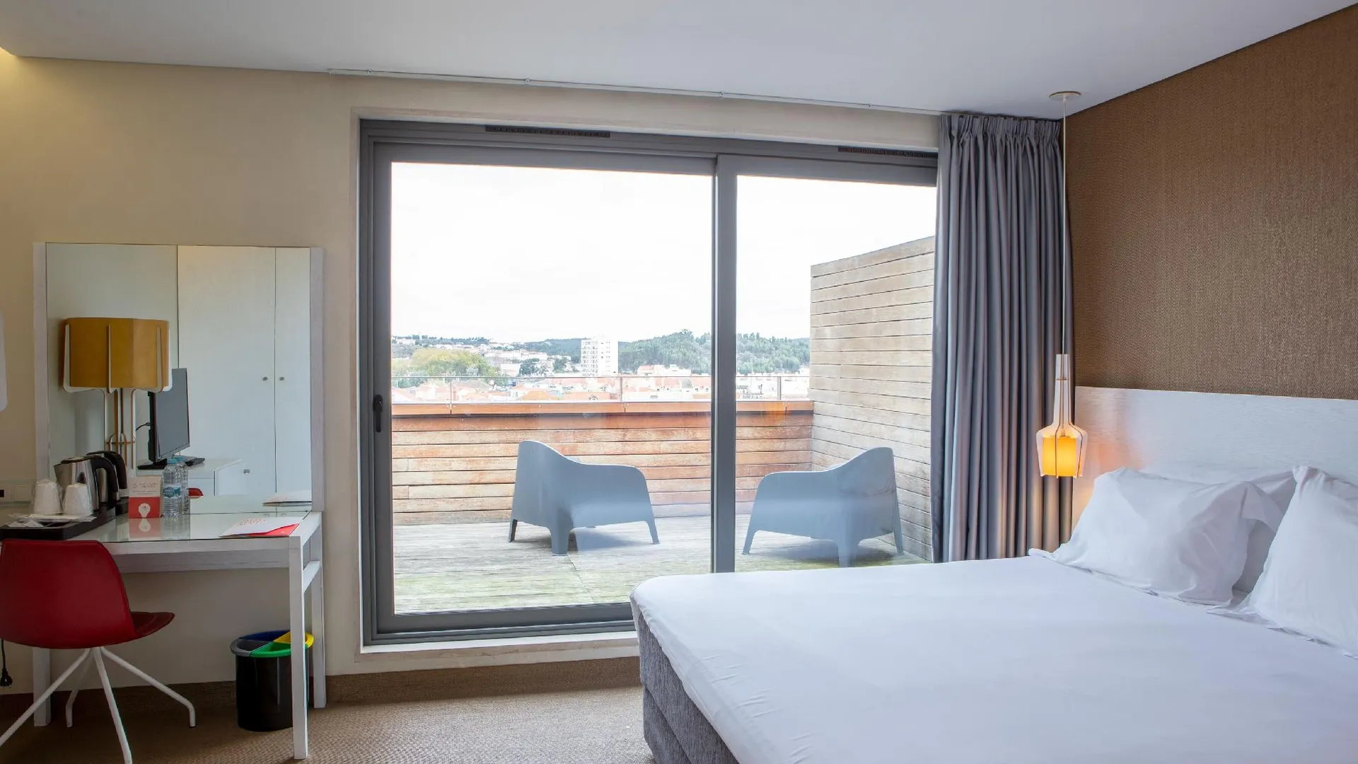 토레스 베드라스 Stay Hotel Torres Vedras Centro 4성급 호텔 스위트룸