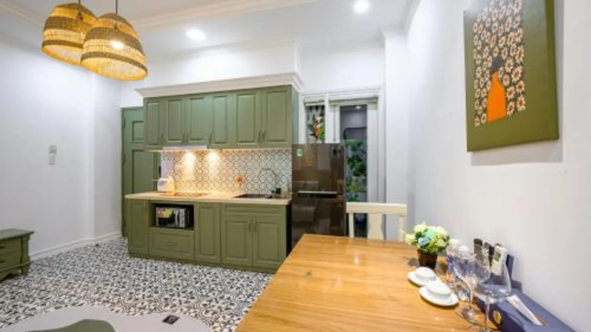 하노이 럭스 파라다이스 스위트 호텔 딕봉하우 4성급 호텔 전망