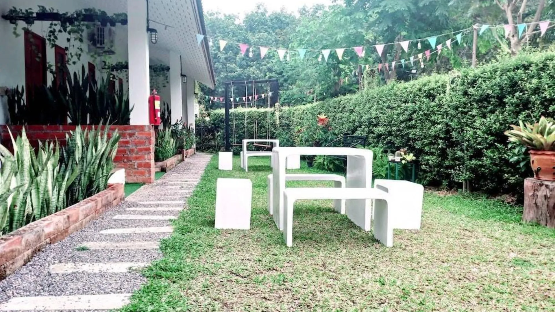 치앙라이 코지 하우스 치앙라이 3성급 호텔 수영장